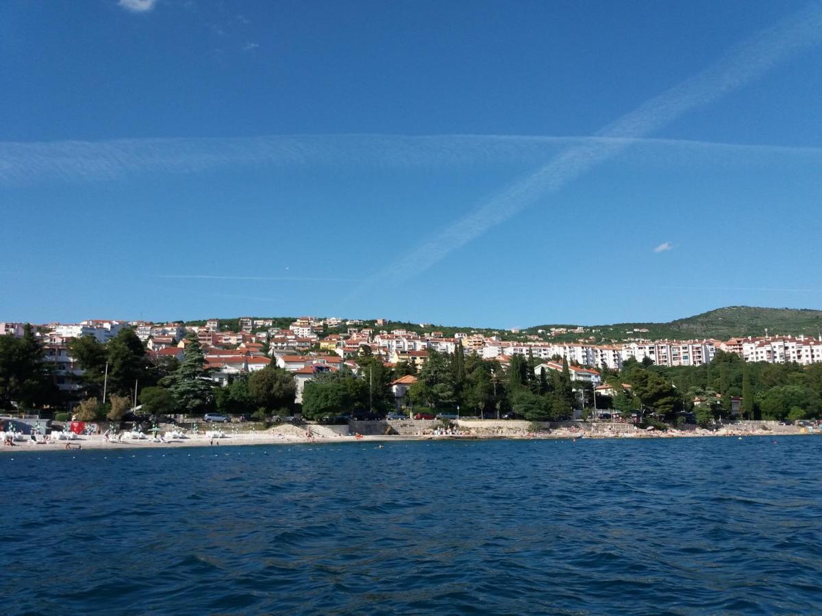 Apartmani Kalajevo Crikvenica Esterno foto