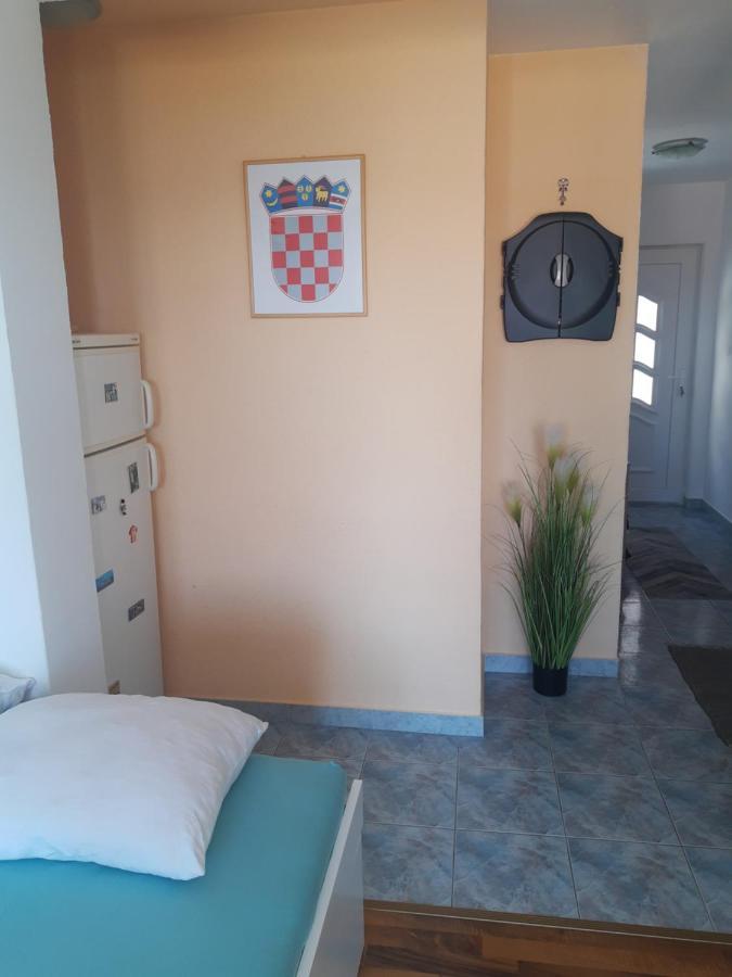 Apartmani Kalajevo Crikvenica Esterno foto