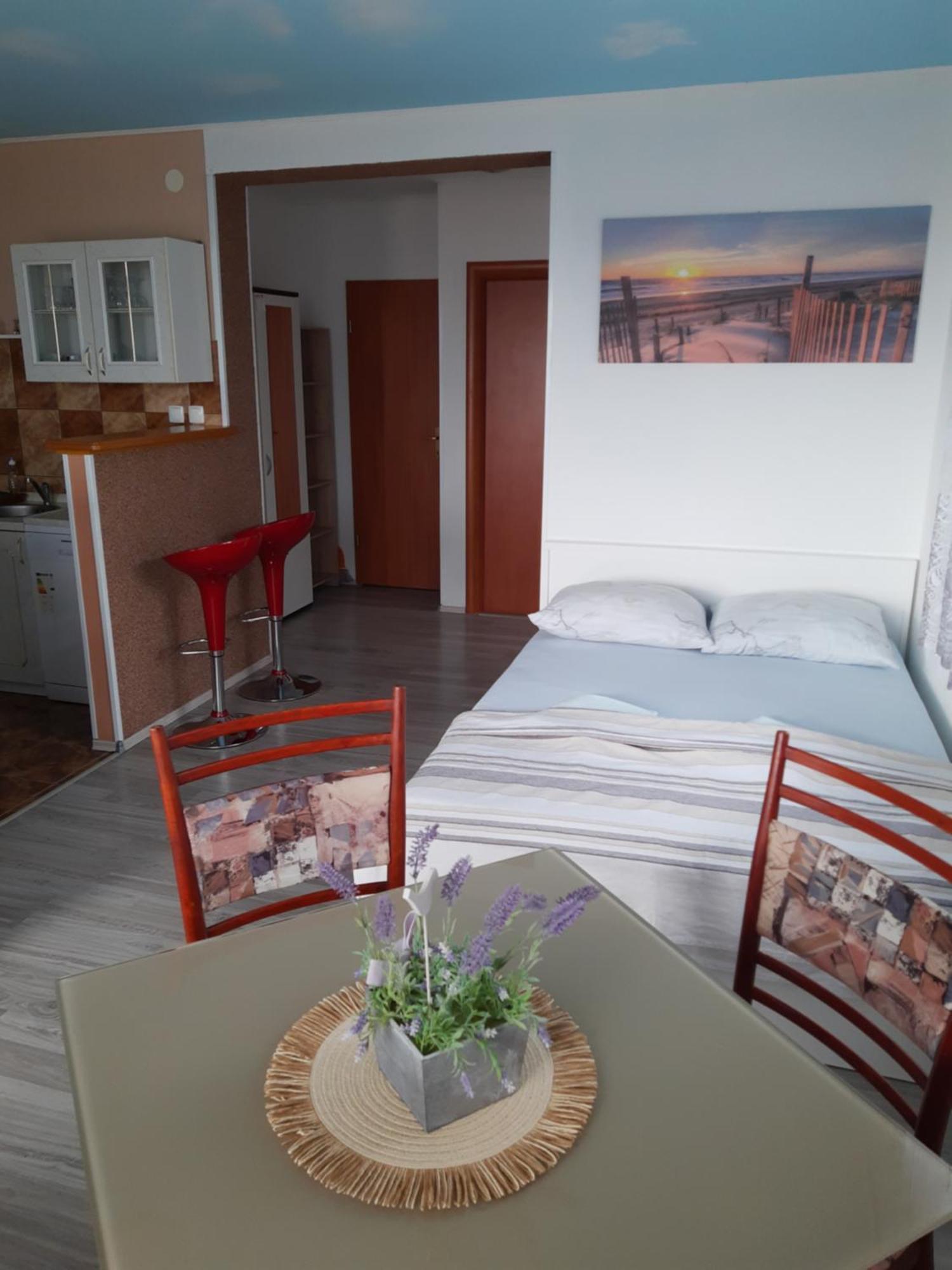 Apartmani Kalajevo Crikvenica Esterno foto